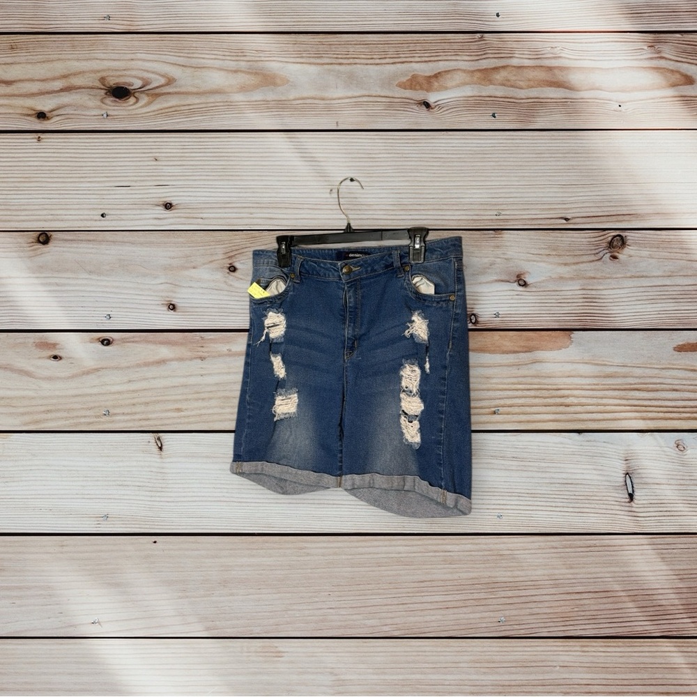 Denim 24/7 cutoff jean shorts distressed size14 W17 R11 L7.5 98%cotton 2%spandex